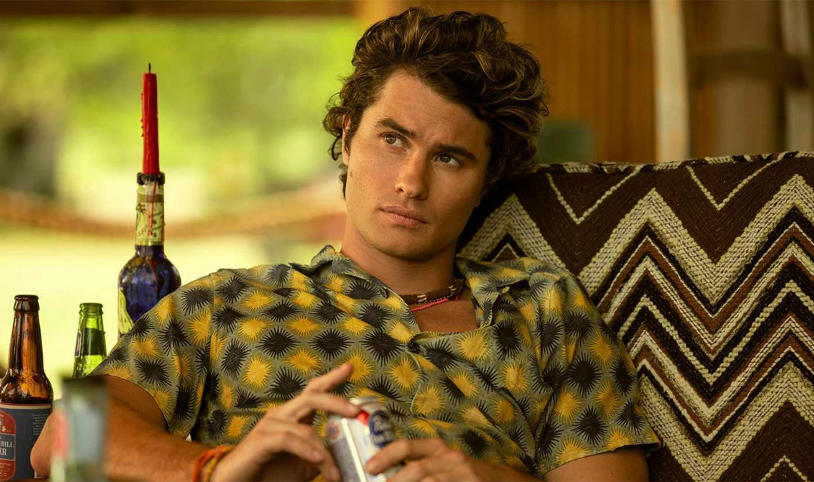 Chase Stokes dans Outer Banks
